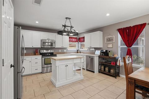 Tiny photo for 1035 Vinewood Avenue, Burleson, TX 76028 (MLS # 21198225)