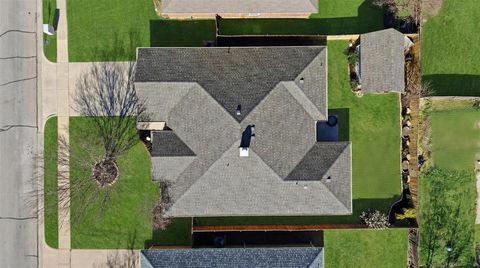 Tiny photo for 1035 Vinewood Avenue, Burleson, TX 76028 (MLS # 21198225)