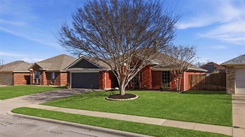 Tiny photo for 1035 Vinewood Avenue, Burleson, TX 76028 (MLS # 21198225)