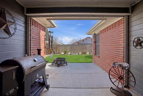 Tiny photo for 1035 Vinewood Avenue, Burleson, TX 76028 (MLS # 21198225)