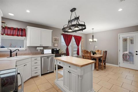 Tiny photo for 1035 Vinewood Avenue, Burleson, TX 76028 (MLS # 21198225)