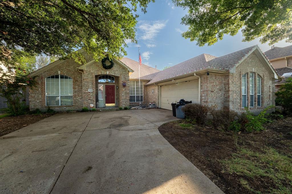 1723 Vicksburg Drive