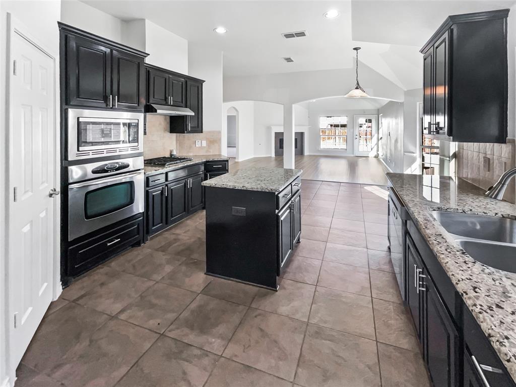 4645 Golden Yarrow Drive