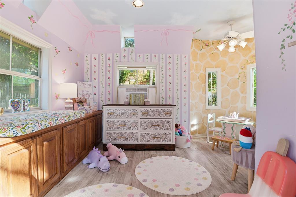 Prestonwood Estates - Residential