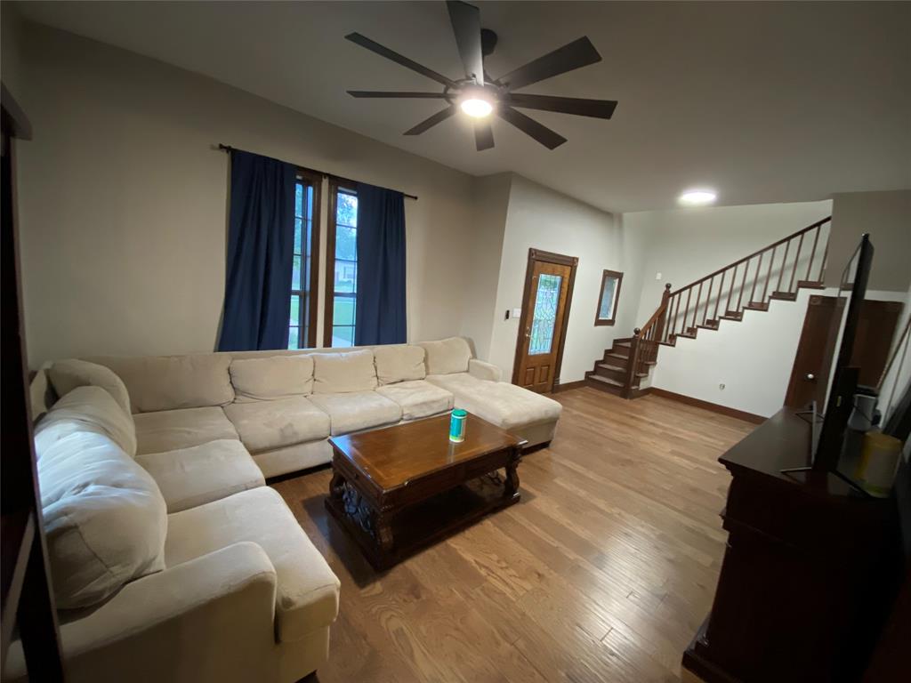 Main St Park Meridian - Residential