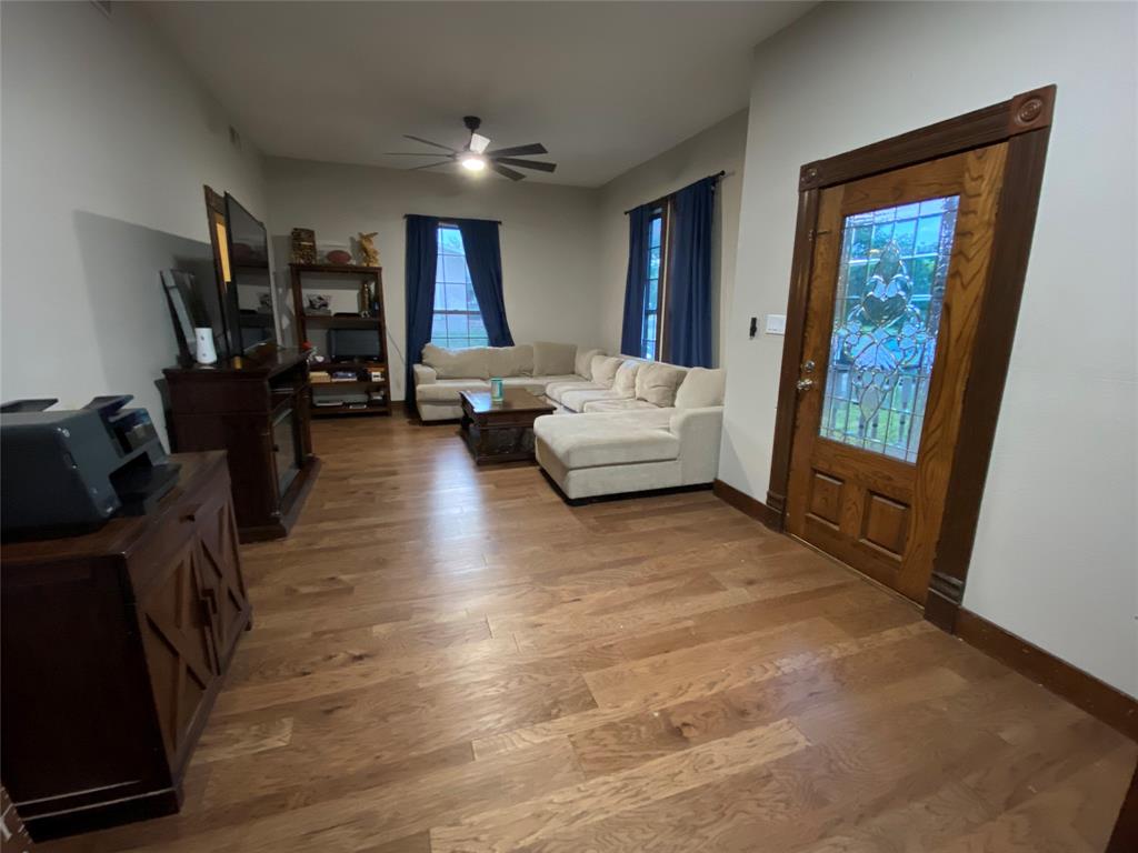 Main St Park Meridian - Residential