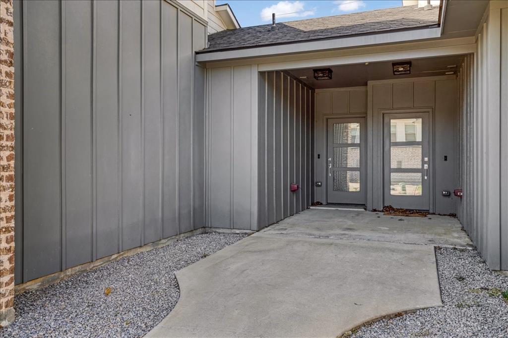 3060 W Crawford Street 601