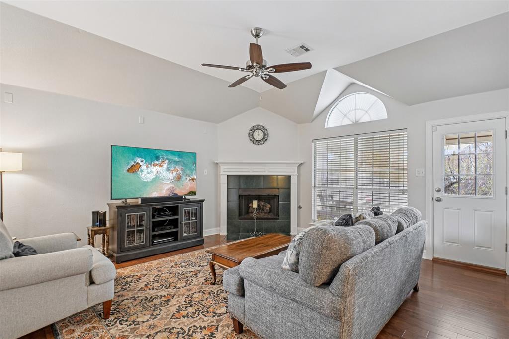 3649 Smoke Tree Trail