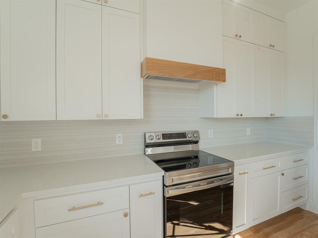 Edmor Rochester - Residential