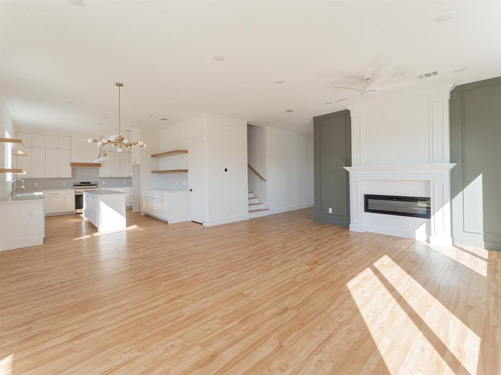 Edmor Rochester - Residential