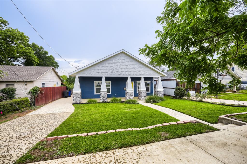 210 W Oak Street