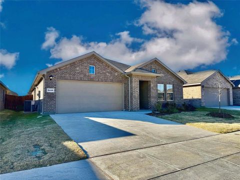 Photo of 8449 Hollymead Lane, Fort Worth, TX 76131 (MLS # 21164588)