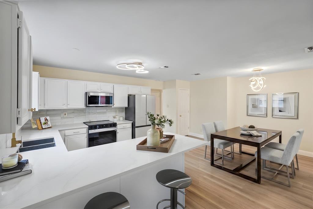 Huntington Village Ph III Add - Residential