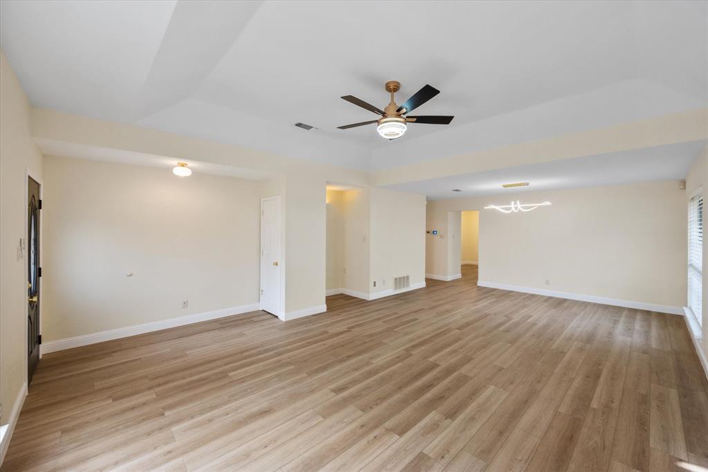 Huntington Village Ph III Add - Residential