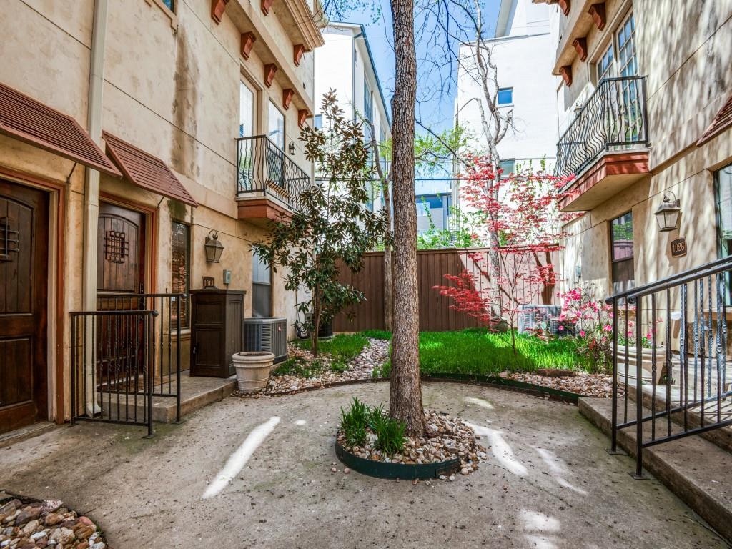 1018 Pavillion Street