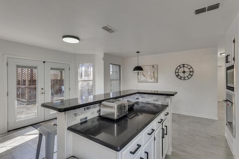 Tiny photo for 4402 Goodwin Street, Grand Prairie, TX 75052 (MLS # 21149039)