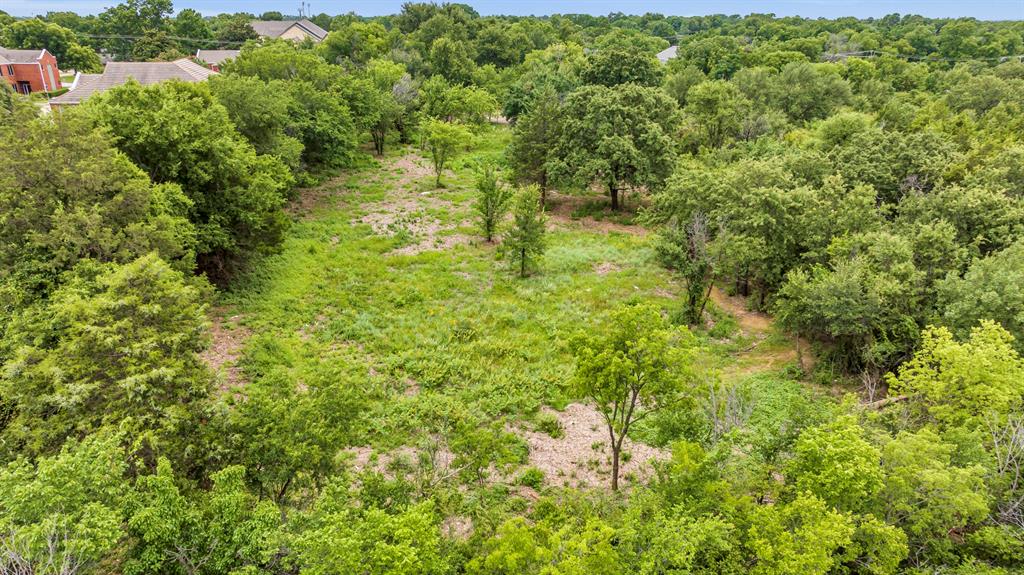 Daggett E Add - Commercial Lease