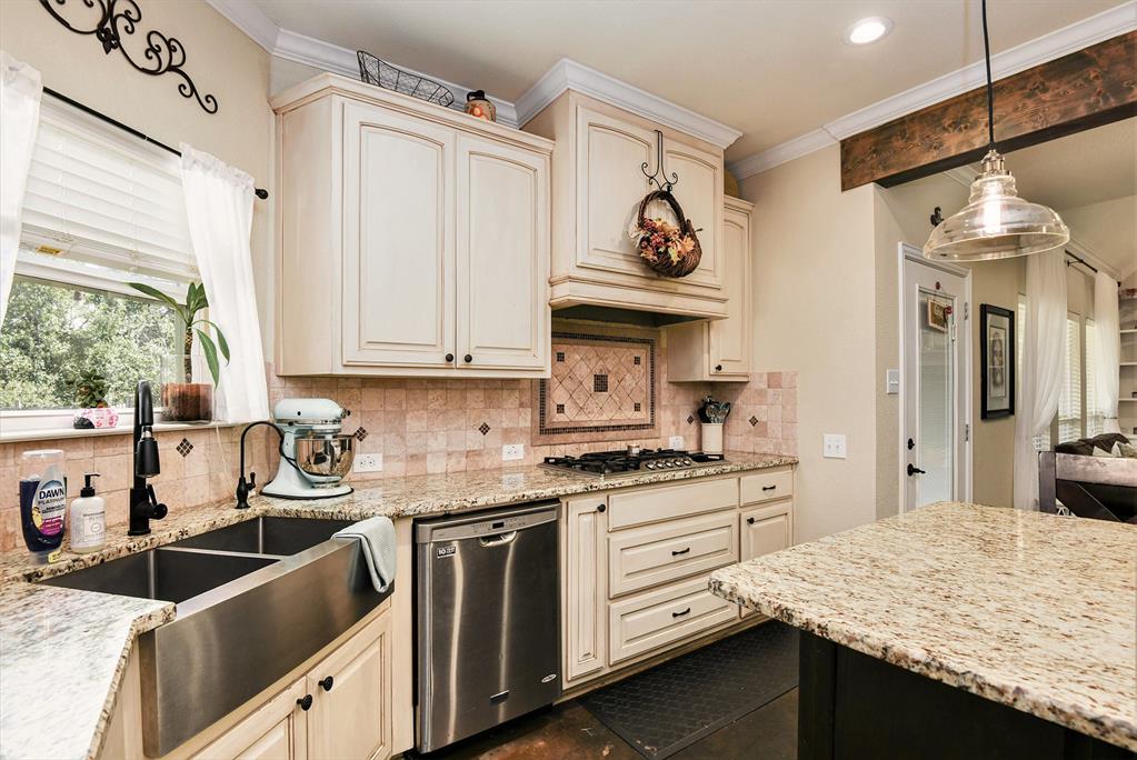 Saddle Ridge Ranch - Residential