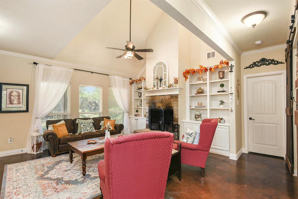 203 Saddle Ridge Court