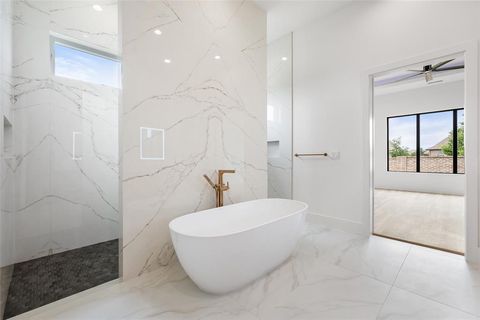 Tiny photo for 1106 Knoll Crest Drive, Mansfield, TX 76063 (MLS # 20963665)