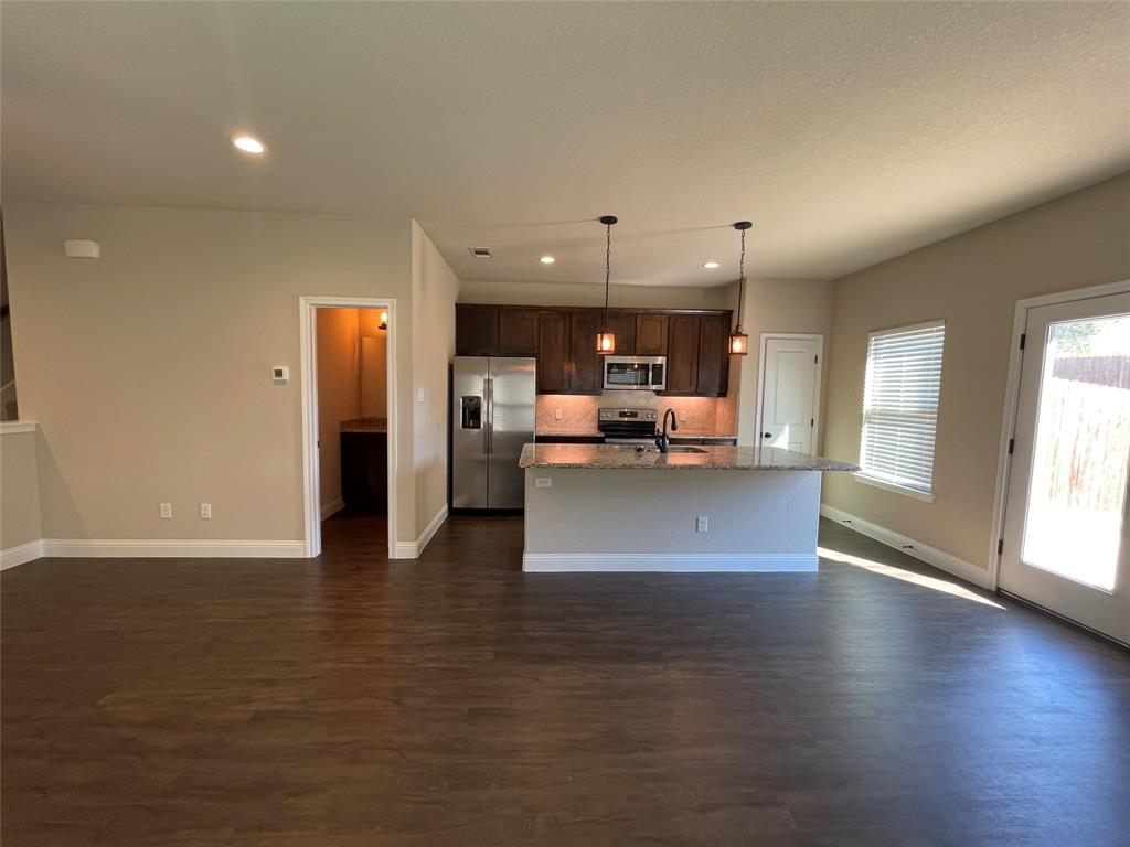 Yeoman Add - Residential Lease