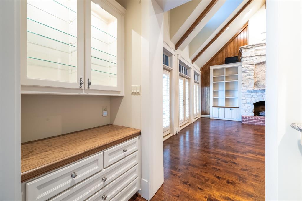 Windward Slope - Residential