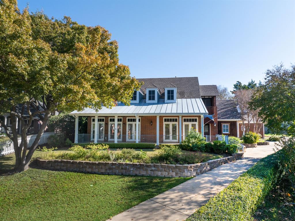 Windward Slope - Residential