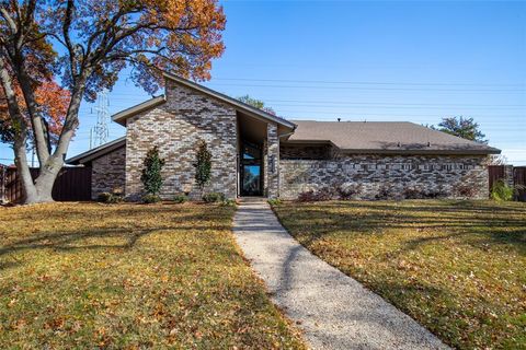 17119 Skelton Place Dallas TX 75248