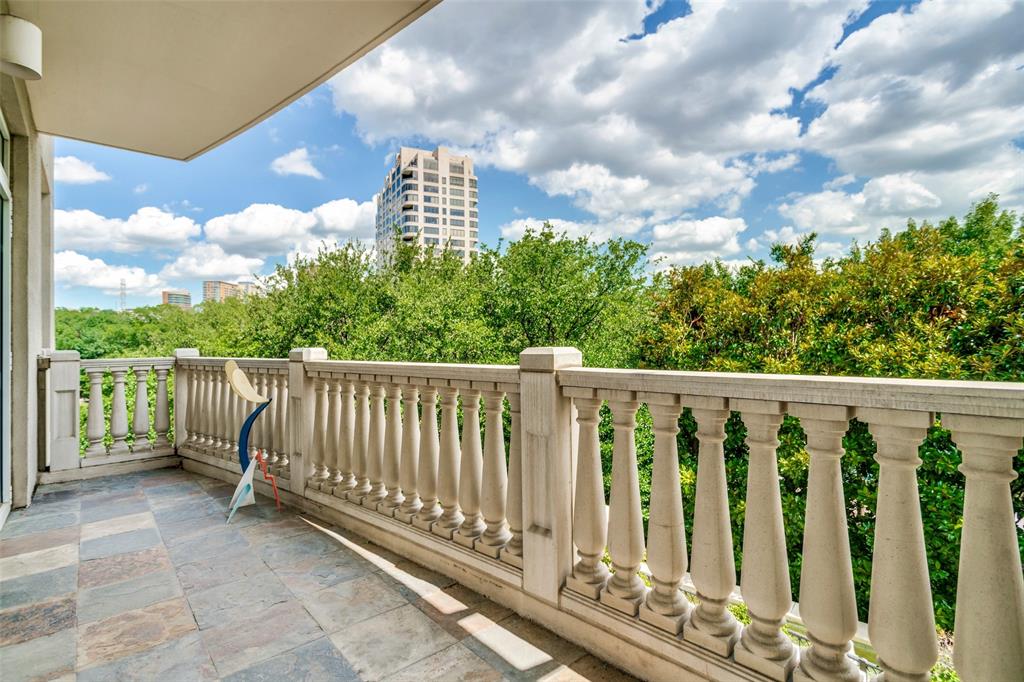 Vendome On Turtle Creek - Residential