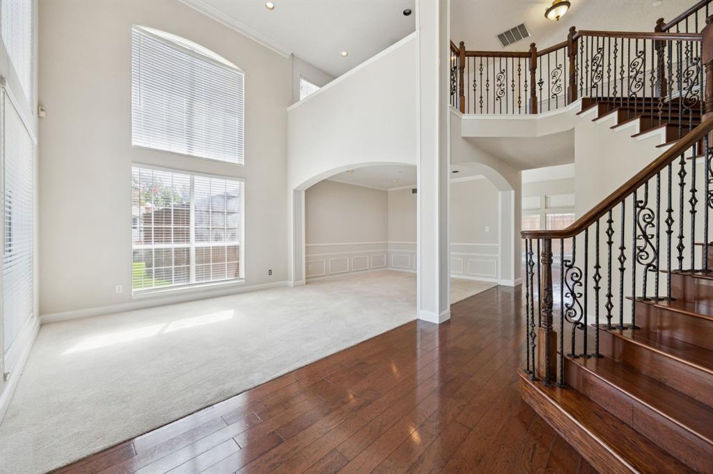 7300 Hobart Circle
