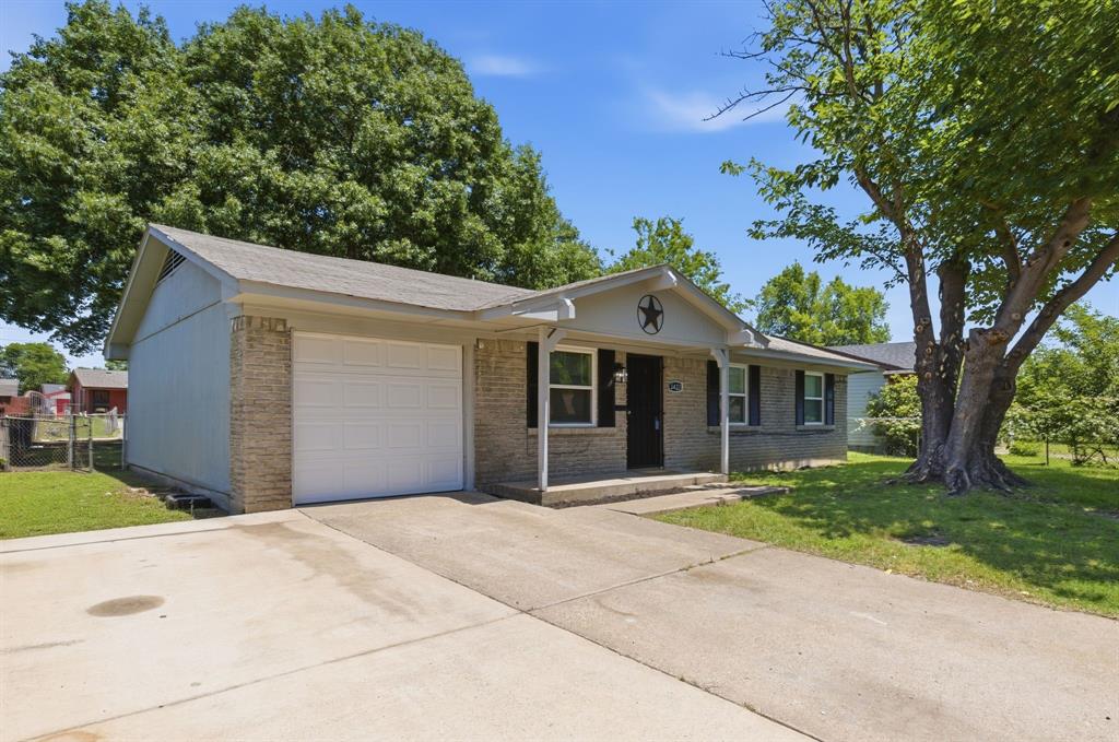 3423 Frosty Trail