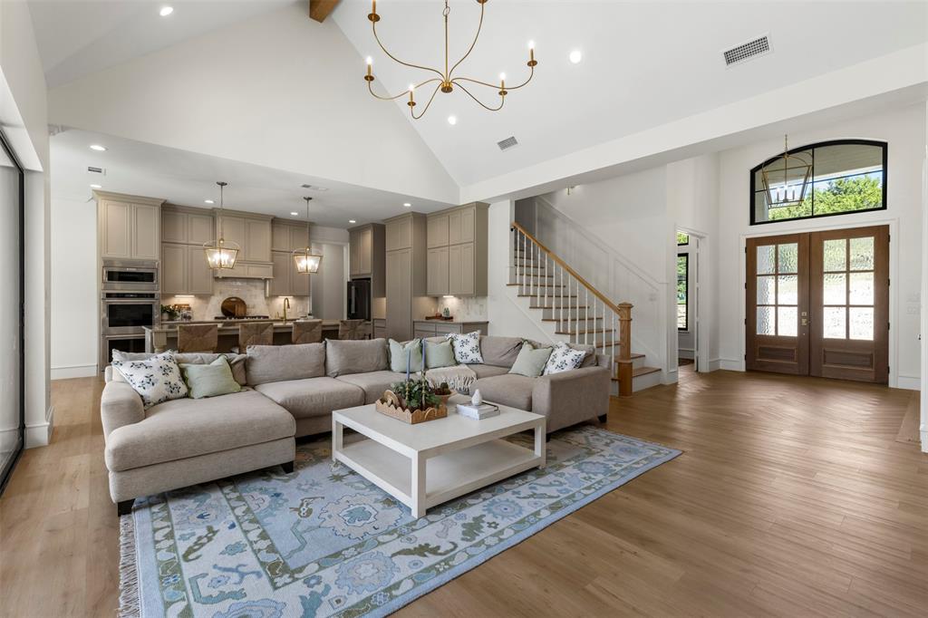 216 Creek Side Drive