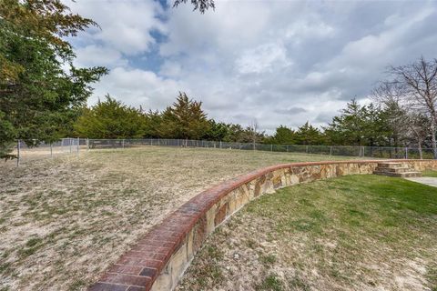 Tiny photo for 171 Chestnut Road, Whitewright, TX 75491 (MLS # 21203830)