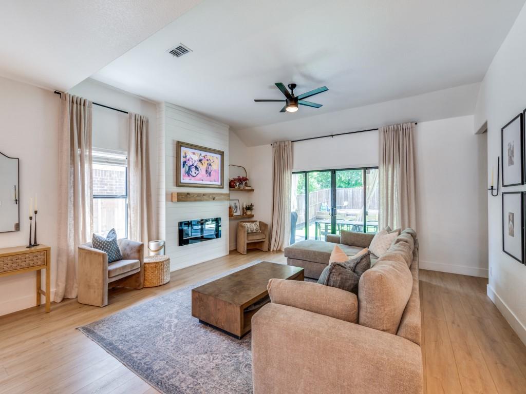10041 Callan Lane