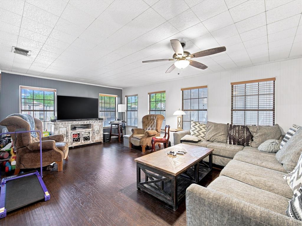 100 NW Jill Ann Drive