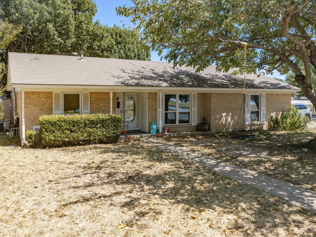 100 NW Jill Ann Drive