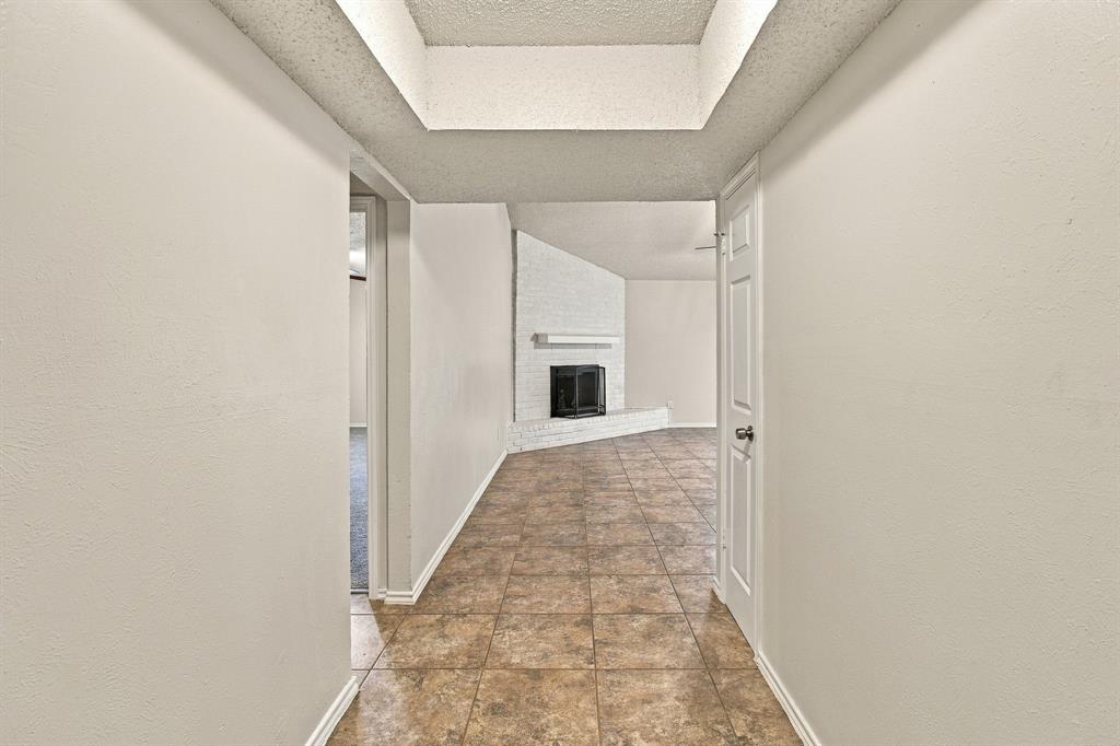 4807 Crestmont Court