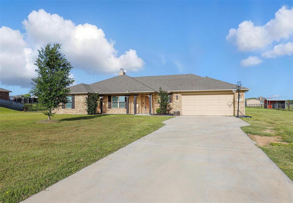 240 Springwood Ranch Loop