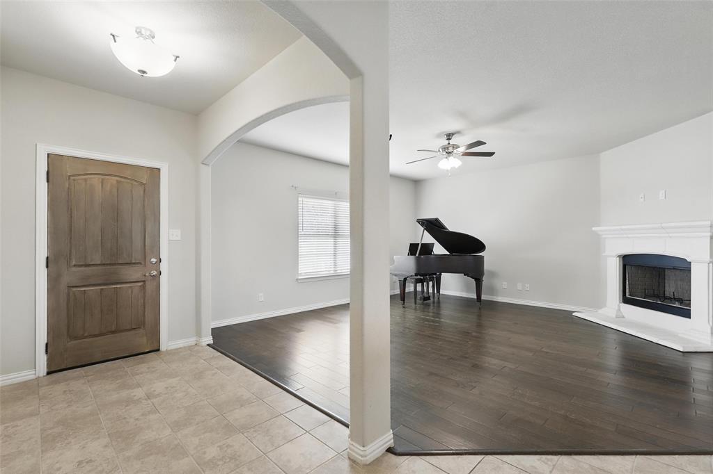 240 Springwood Ranch Loop