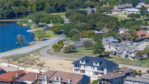 A home in Granbury