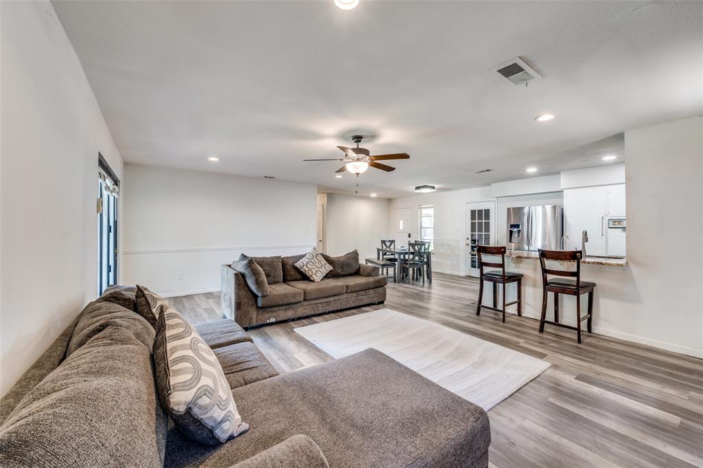2207 Fairfax Drive