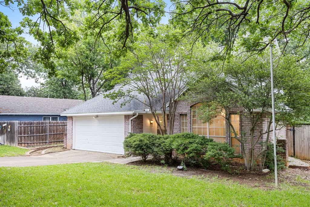 3208 Hickory Court