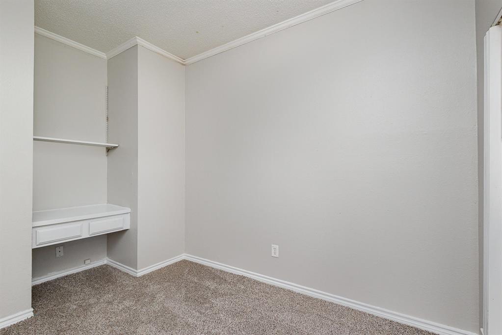 Meadows Condo - Residential