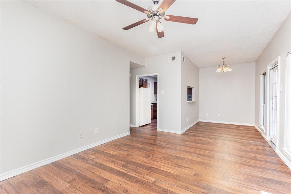 Meadows Condo - Residential