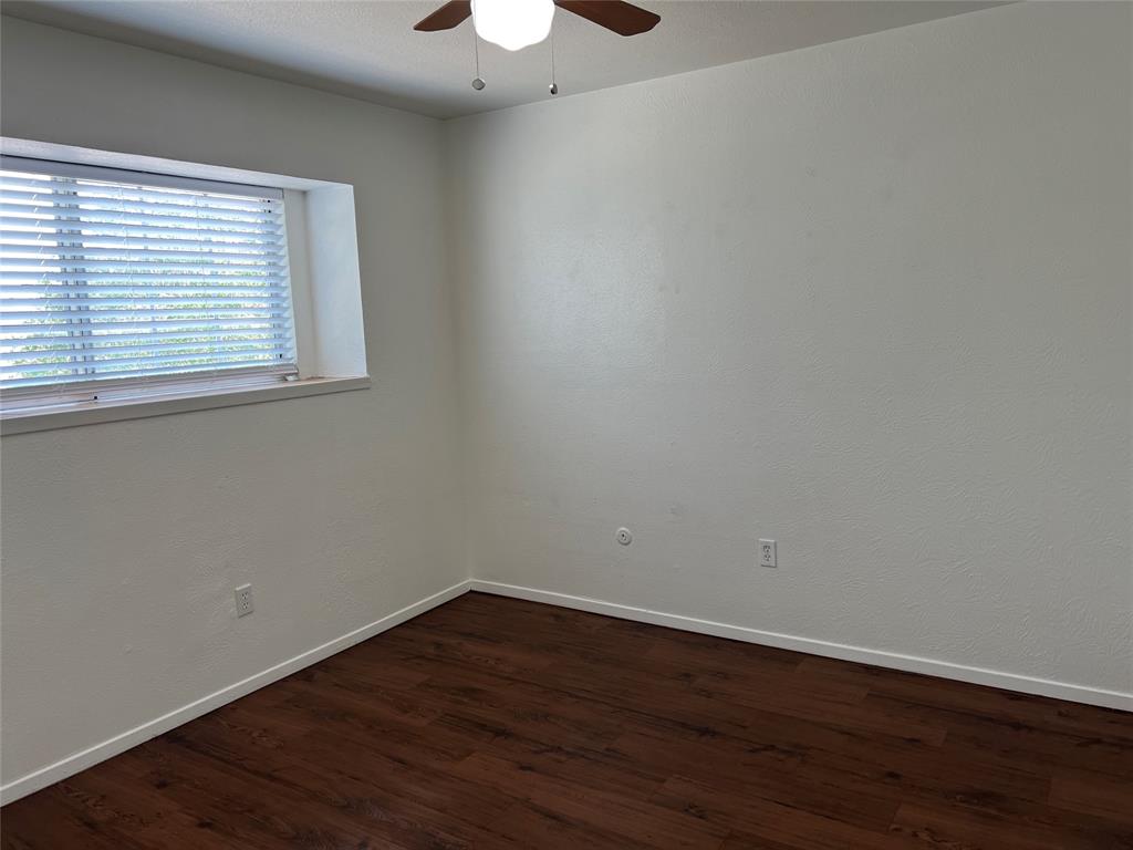 Creekbend Twnhms - Residential Lease