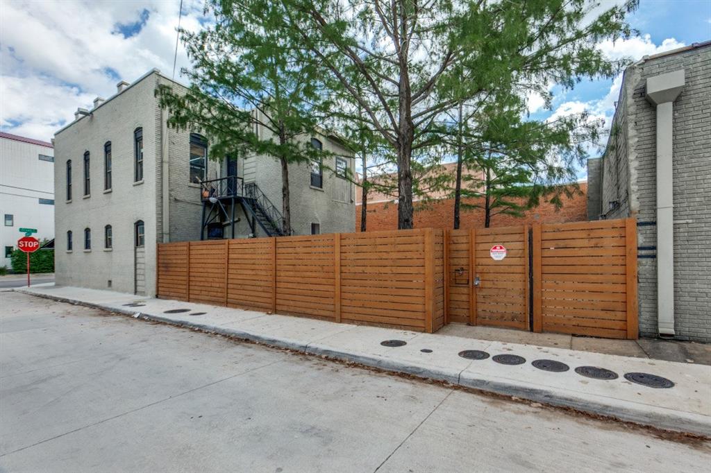 Seegar & Robertson - Residential Lease