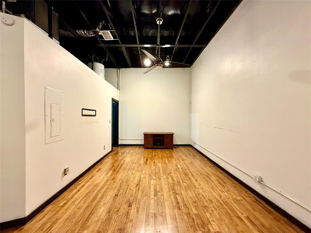 Seegar & Robertson - Residential Lease