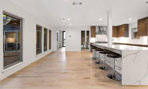 Tiny photo for 9415 Hill View Drive, Dallas, TX 75231 (MLS # 21148304)