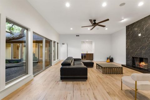 Tiny photo for 9415 Hill View Drive, Dallas, TX 75231 (MLS # 21148304)