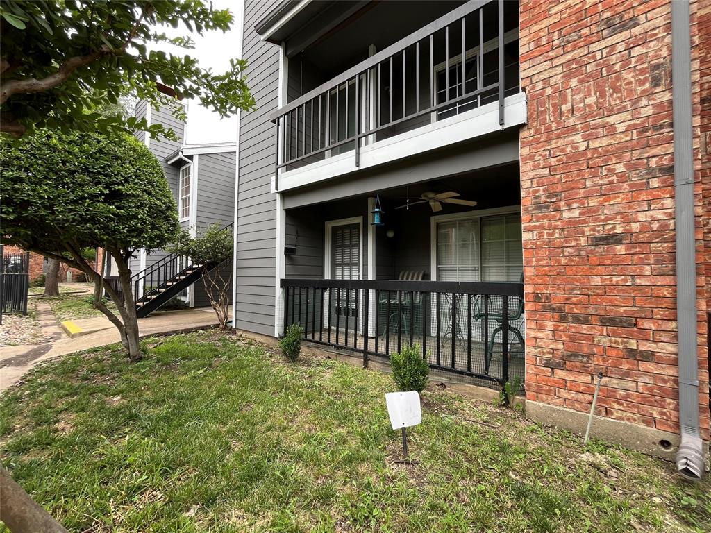 Cimarron Court Condo Ph 1 - Residential